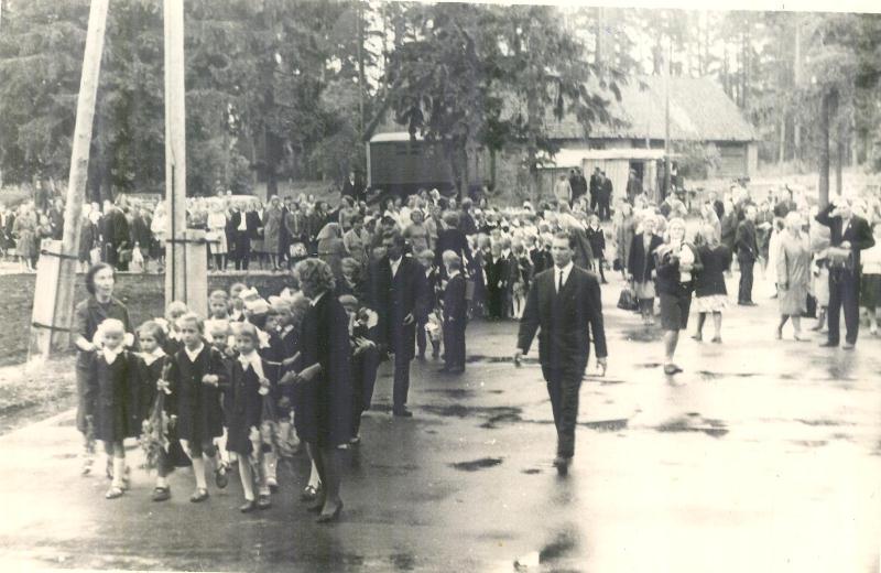 1967 skolas atklasana2